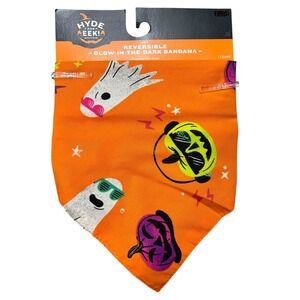 Hyde and Eek Boutique Pet Reversible Glow-In-The-Dark Halloween Bandana Orange